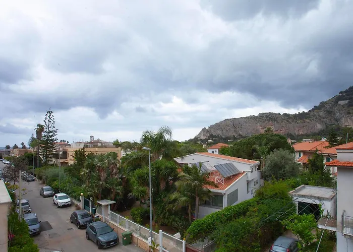 Mondello Twentytwo House
